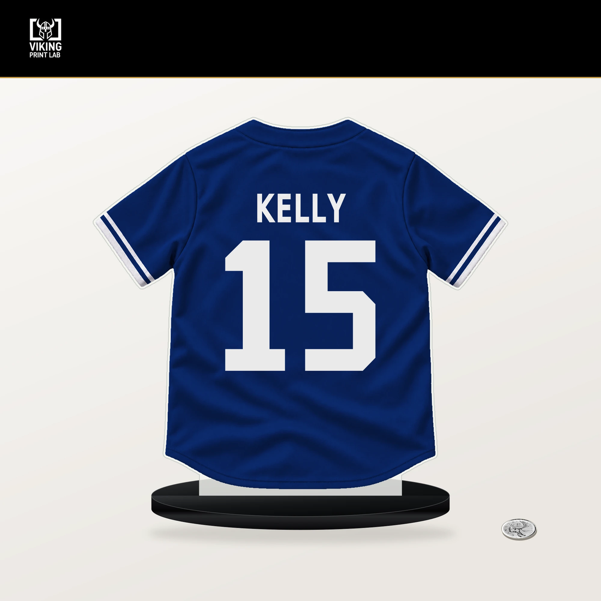 Carson Kelly number 15 Chicago Cubs jersey stand with included black base.