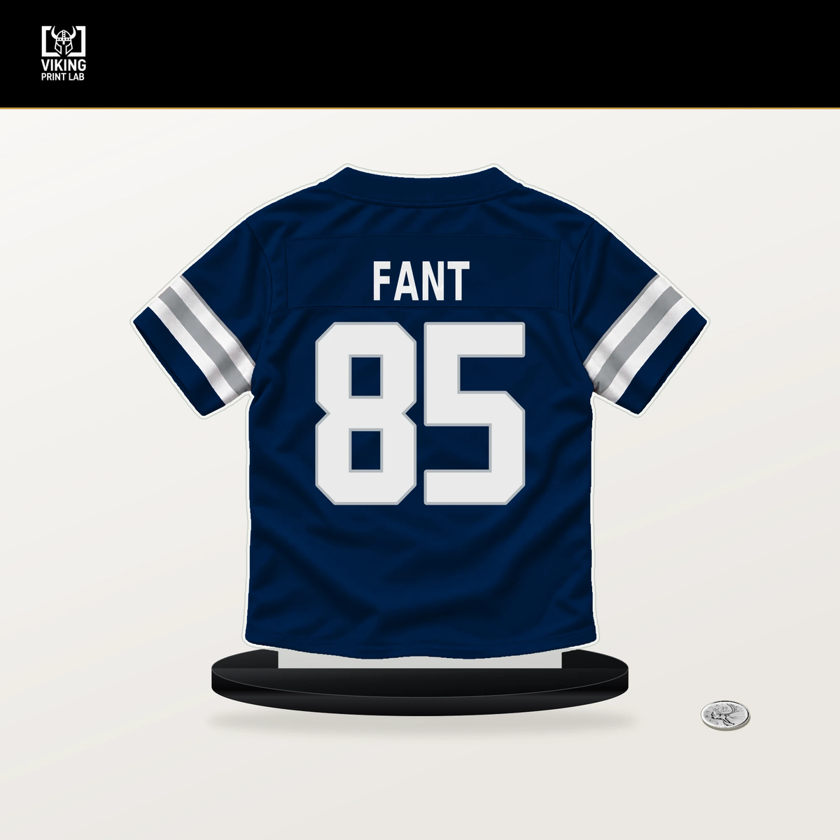 Princeton Fant number 85 Dallas Cowboys jersey stand with included black base.