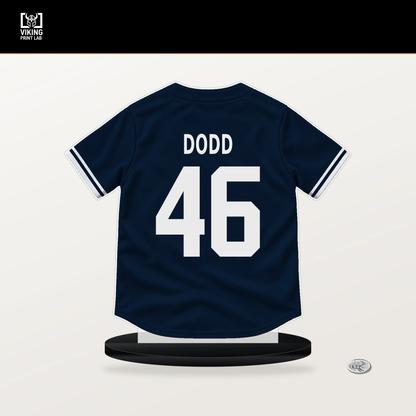 Dylan Dodd number 46 Atlanta Braves jersey stand with included black base.