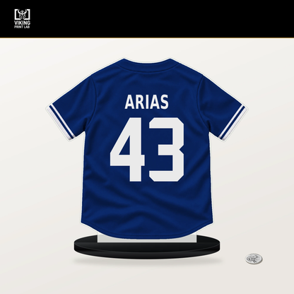 Gabriel Arias number 43 Chicago Cubs jersey stand with included black base.