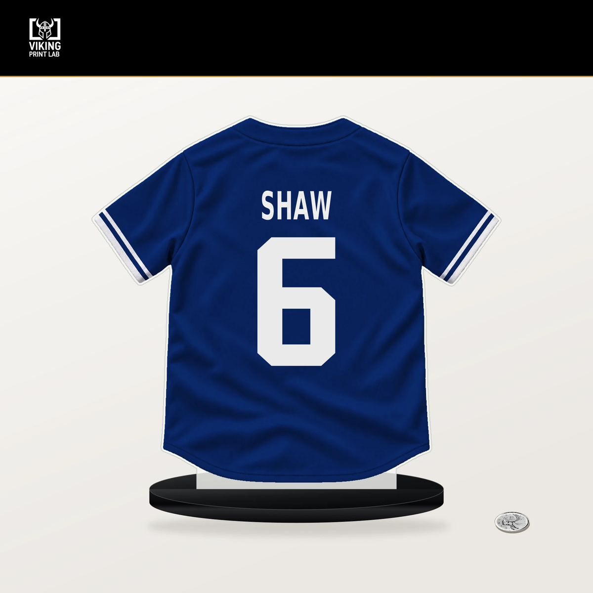 Matt Shaw number 6 Chicago Cubs jersey stand with included black base.