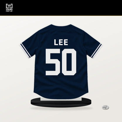 Hao-Yu Lee number 50 Detroit Tigers jersey stand with included black base.