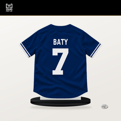 Brett Baty number 7 New York Mets jersey stand with included black base.