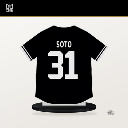 Gregory Soto number 31 Pittsburgh Pirates jersey stand with included black base.