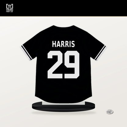 Brett Harris number 29 San Francisco Giants jersey stand with included black base.
